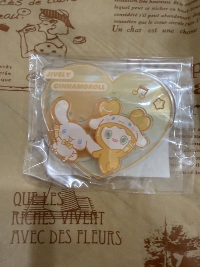 TWICE三麗鷗聯名志效立牌JIVELY(含運）