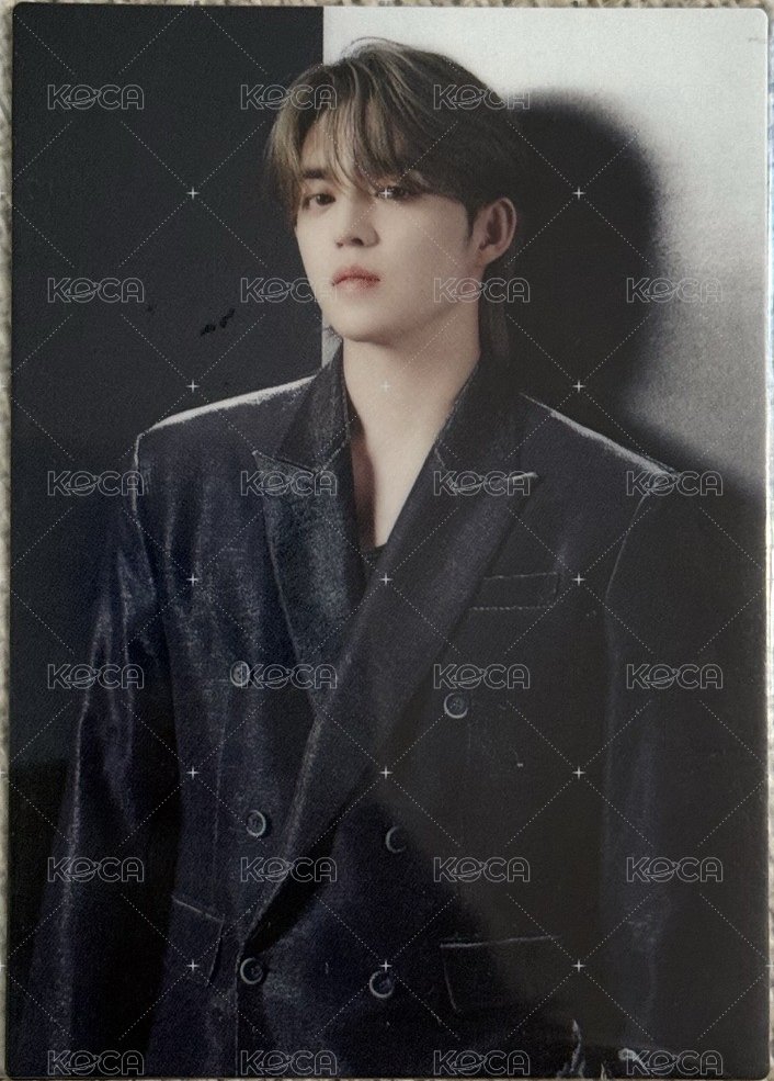 RIGHT HERE 隨機卡  正面