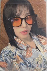 YUQ1 am 5.0線下 簽售卡 吐舌琦