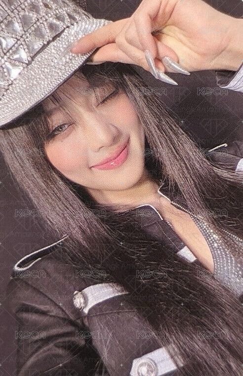 正規二 專輯卡 ver.2 正面