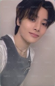 樂-STAR yzy 末場 簽售卡  正面