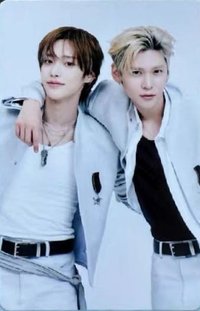 RIIZING LOUD 隨機卡 