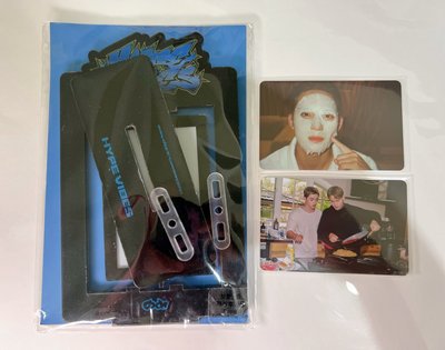 CXM分隊快閃店立牌、卡套