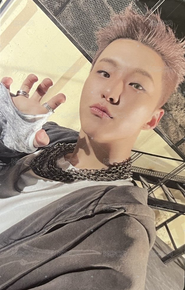 正五 yzy A 簽售卡  正面